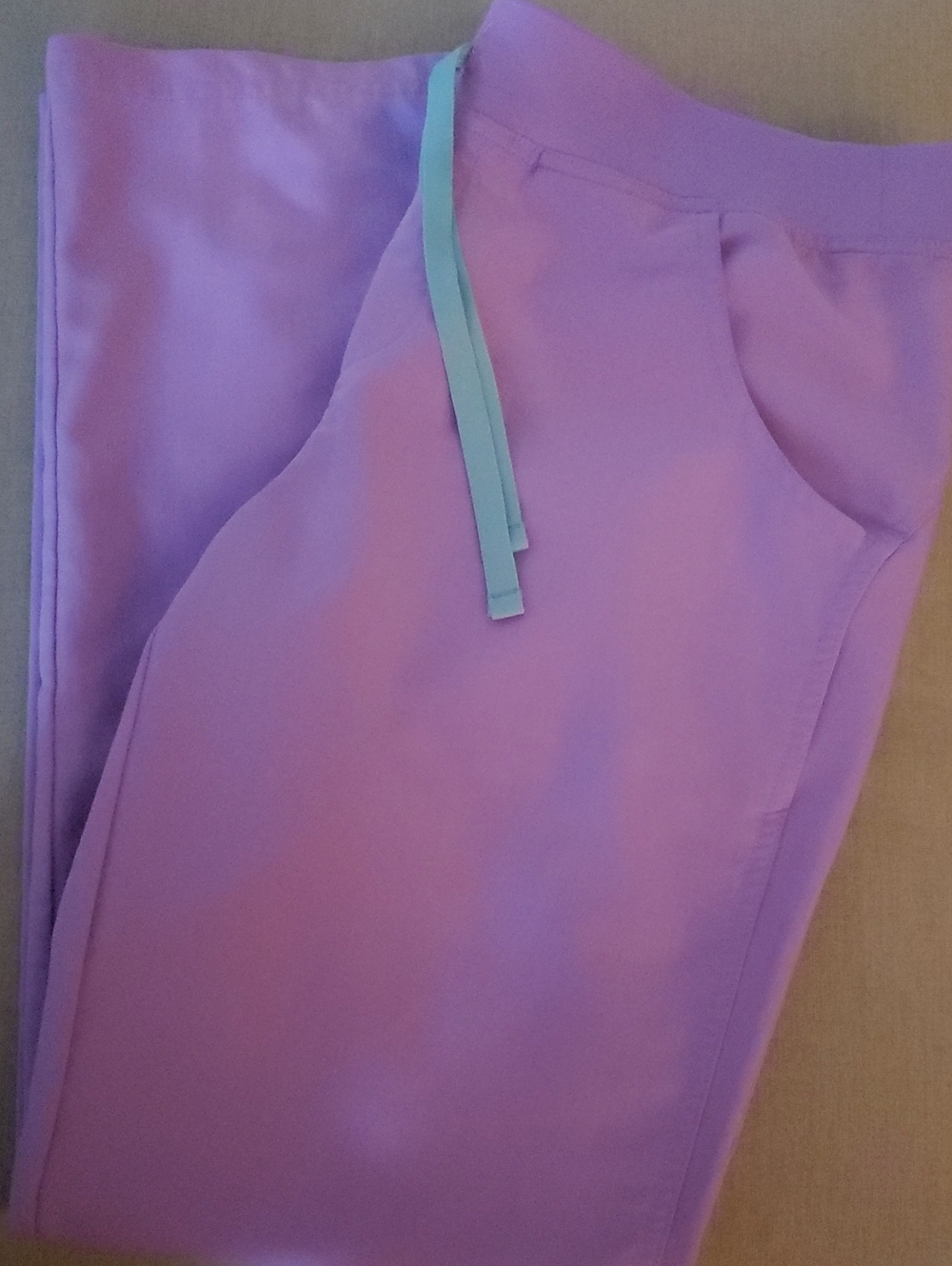 Figs Kade Medium Women's in discontinued color beautiful color,  lilac dawn